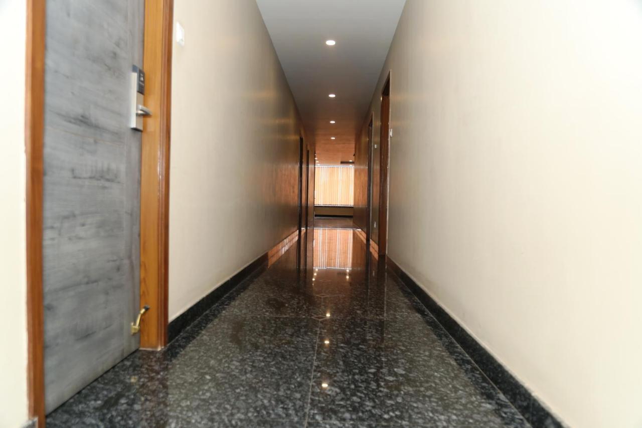 Hotel K79 Džamšédpur Exteriér fotografie